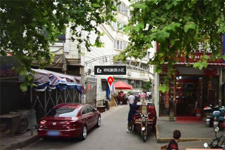 出售泰安银河小区3室1厅1卫93平精装修